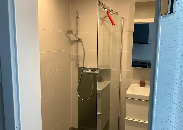 アパート 4 ブルック・アン・デア・ムーア