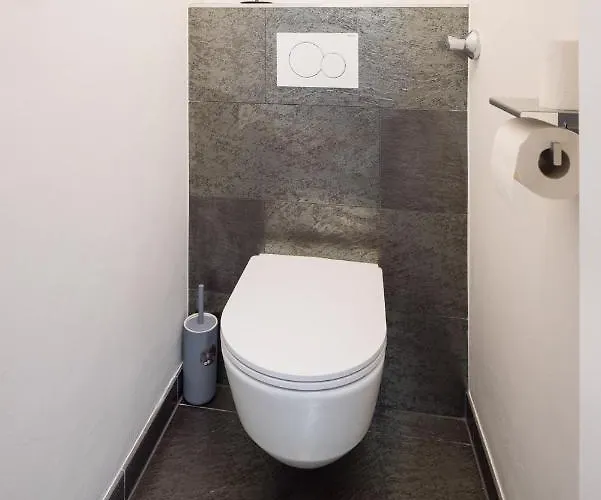 アパート 4 ブルック・アン・デア・ムーア